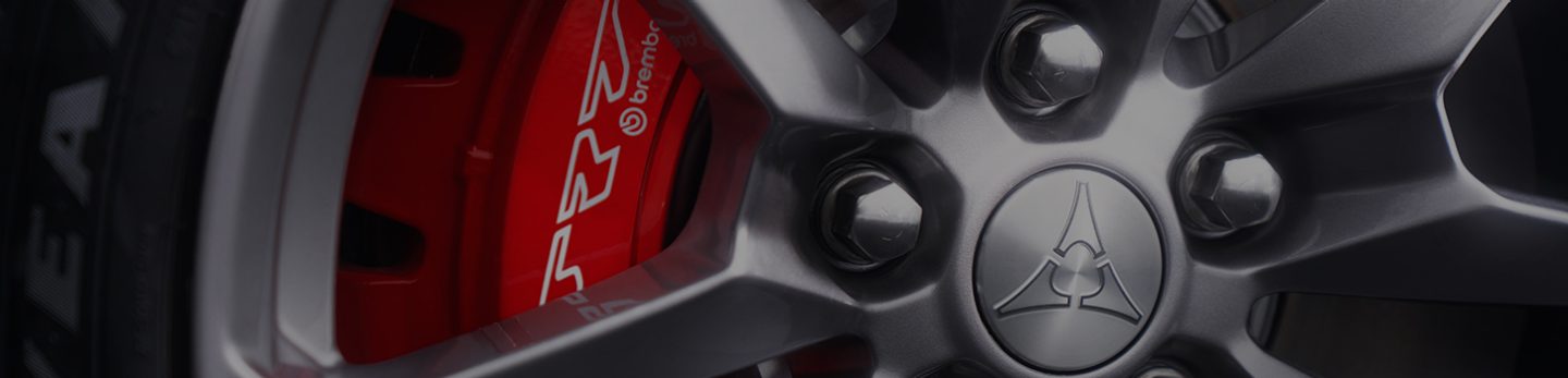 La rueda de un Next-Gen Dodge Charger Daytona BEV 2024.